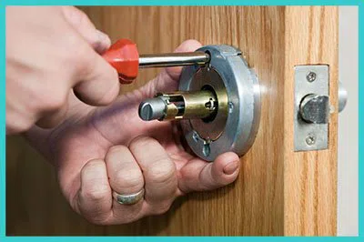Advanced Locksmith Service Stone Park, IL 708-377-2943 - 10-residential-lockouts