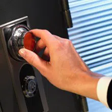 Advanced Locksmith Service Stone Park, IL 708-377-2943 Advanced Locksmith Service Stone Park, IL 708-377-2943 - sb-com-01